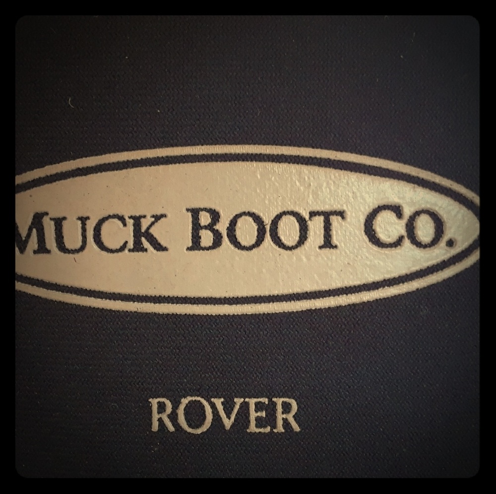 Muck boots kids size 1